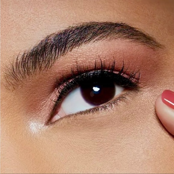 MAC Eye Shadow Expensive Pink - Picture 4 of 10